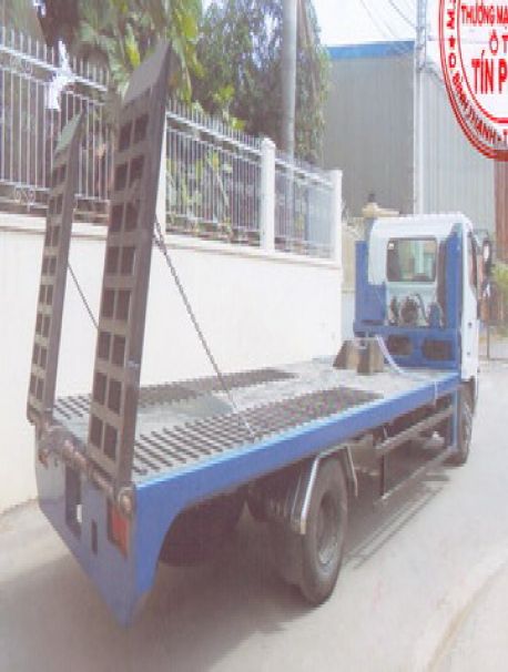 GIÁ XE HINO 6.4 TẤN CHỞ XE CHUYÊN DỤNG 1