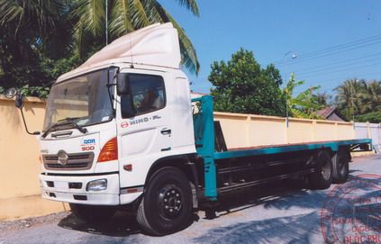 GIÁ XE TẢI HINO 15 TẤN 2 CẦU THẬT 0