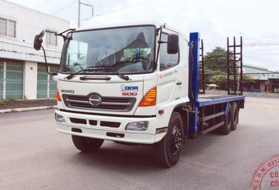 GIÁ XE TẢI HINO 3 CHÂN CHỞ XE CƠ GIỚI 0