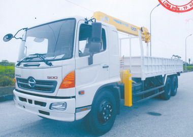 GIÁ XE TẢI HINO 3 CHÂN GẮN CẨU SOOSAN 5 TẤN 0