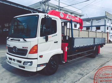 XE HINO GẮN CẦN CẨU UNIC 345 3 TẤN 5 KHÚC 0