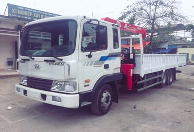 GIÁ XE HYUNDAI EURO 4 HD 210 GẮN CẨU UNIC 3 TẤN 4 KHÚC 0