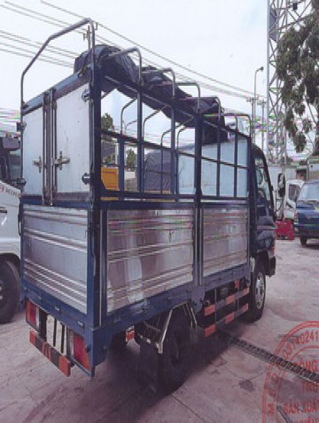 GIÁ XE TẢI HYUNDAI 2.5 TẤN THÙNG MUI BẠT 1